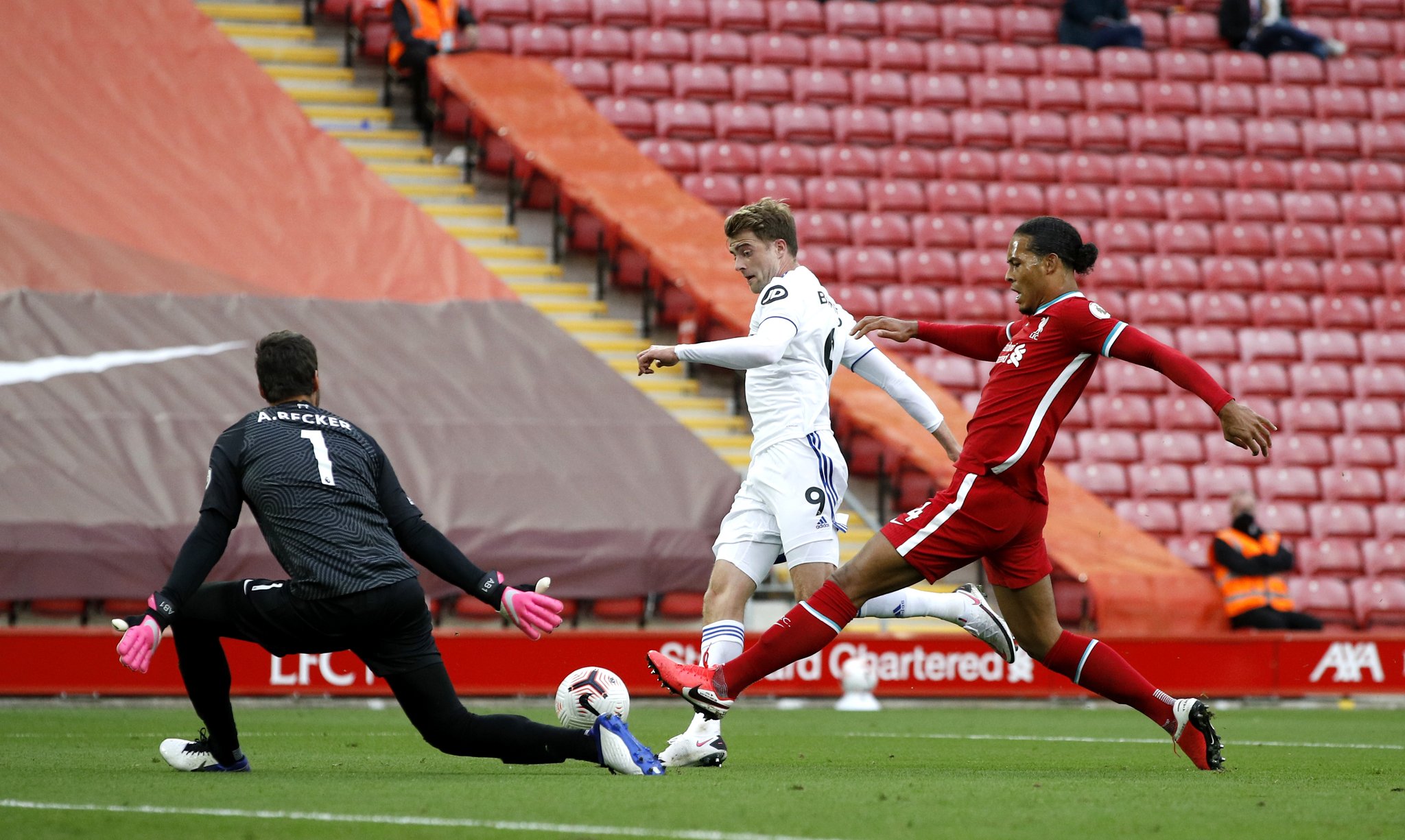 擁有強勁的 擁有強勁的